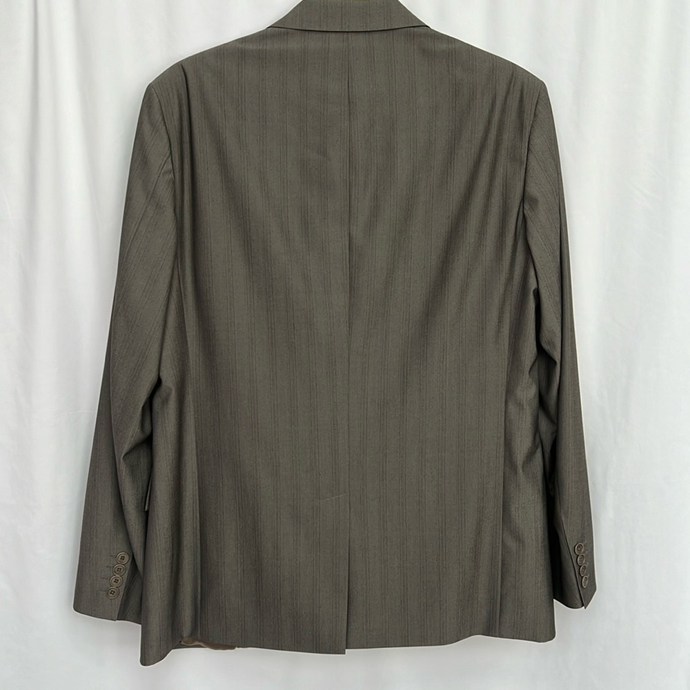 Calvin Klein Men’s Light Grey Striped Two-Piece Suit (44R, 38/30) - Picture 6 of 14